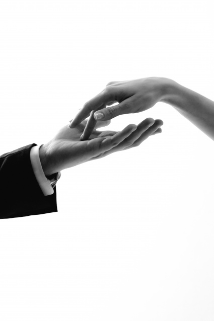 Заказать фотосессию Love Story в студии от сети фотостудий Fashion Box в Новосибирске

 – фото № 10