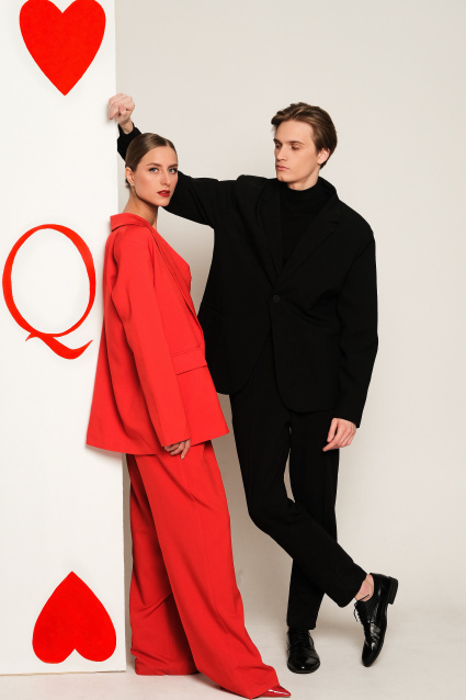 Заказать фотосессию Love Story в студии от сети фотостудий Fashion Box в Новосибирске

 – фото № 6